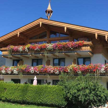 Appartement Pointschneiderhof Maishofen Eksteriør bilde